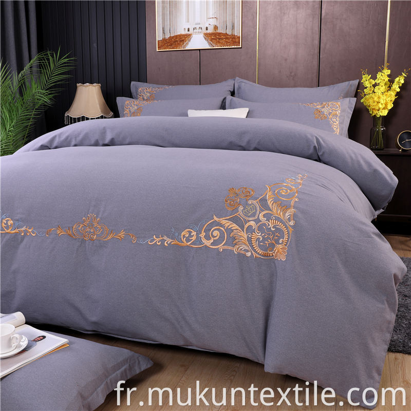 Embroidery bedding set 